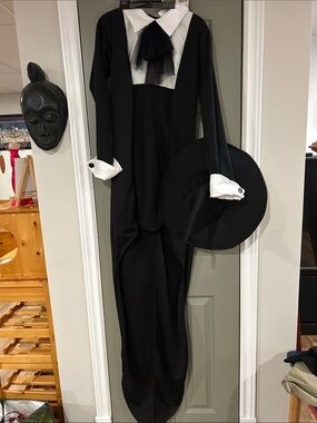 Fun World Witch Costume- Black with White Collar and Cuffs